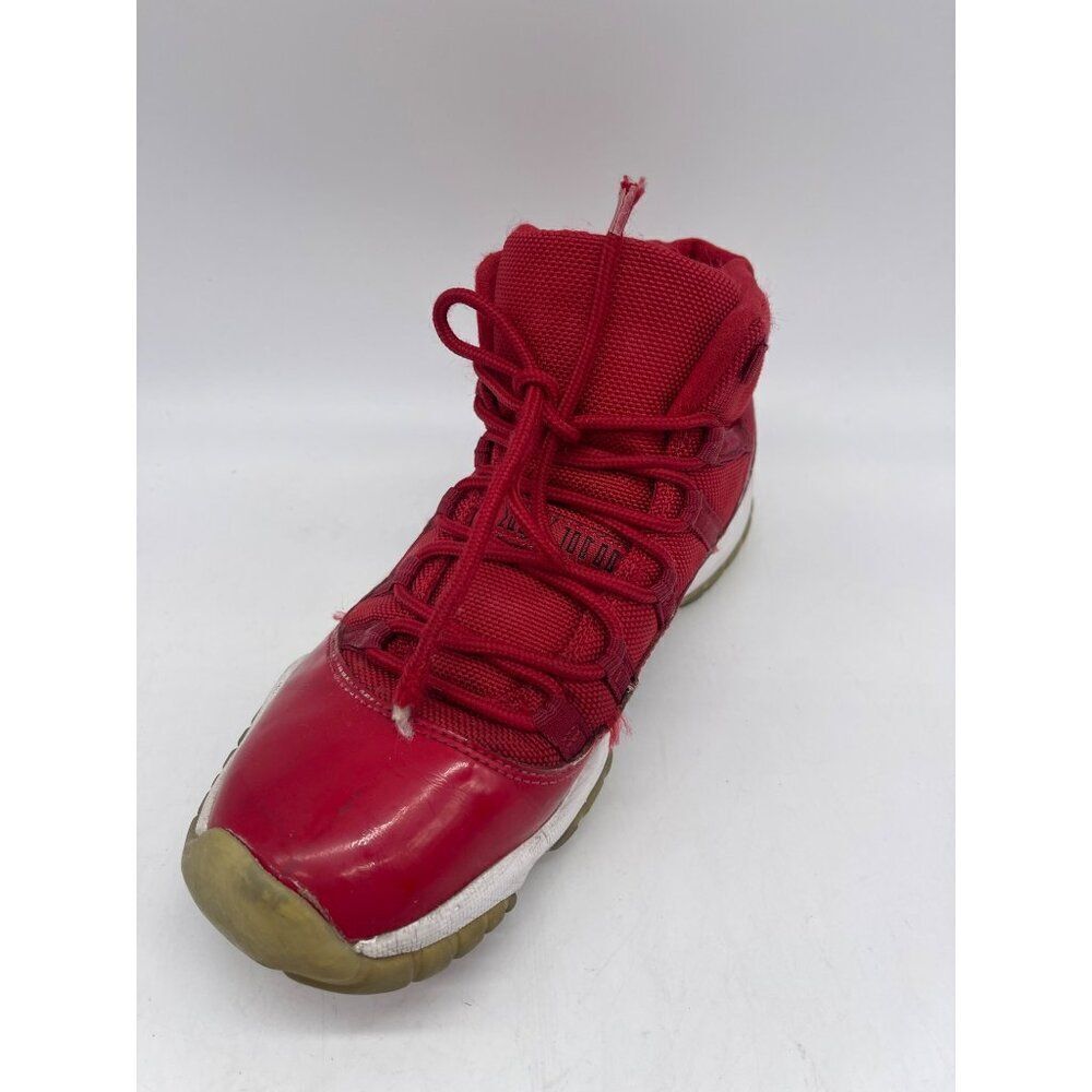 Air Jordan 11 Retro GS Win Like 96 Boys Sneakers Size 6